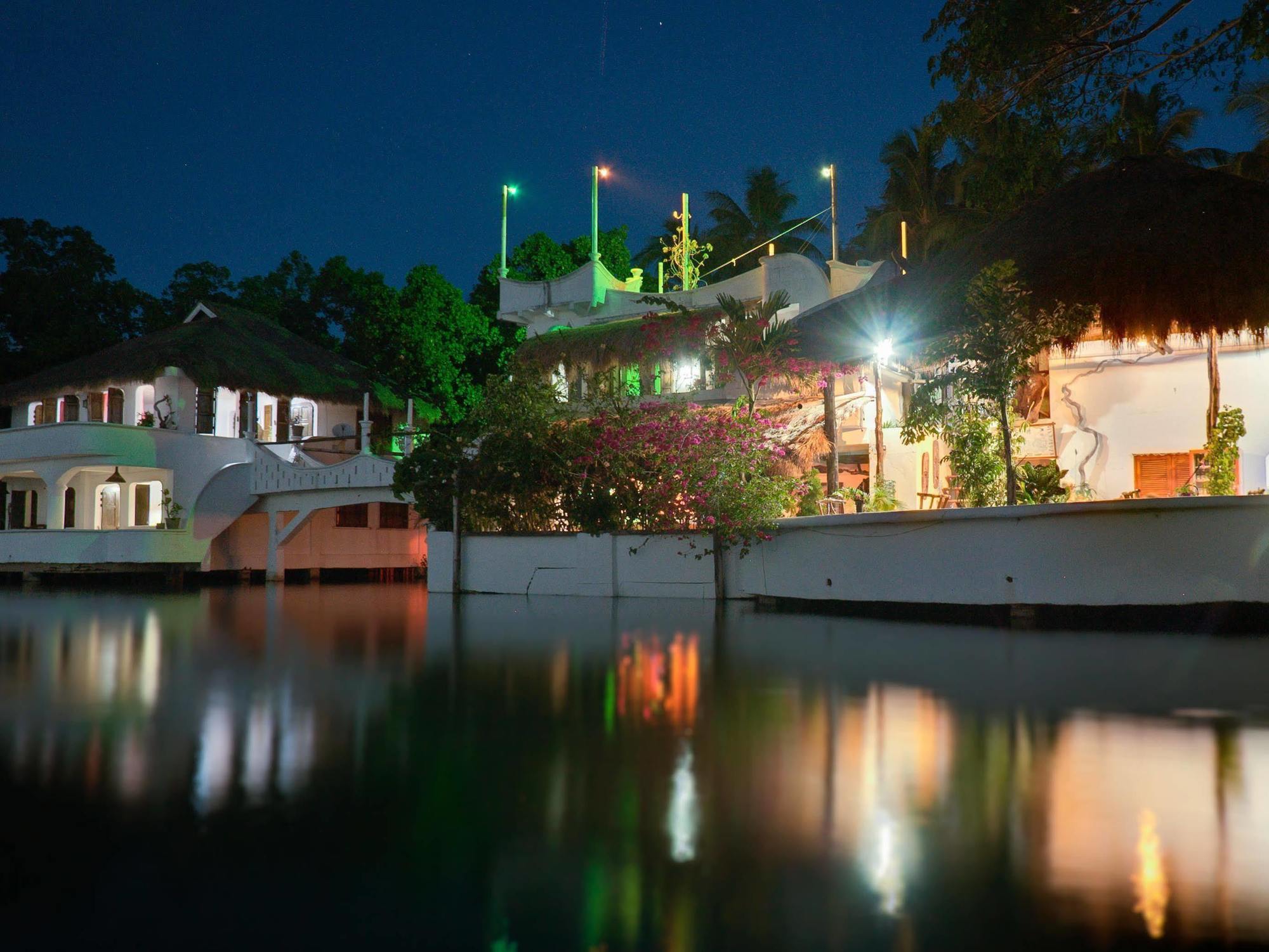 Pierhouse Lodging Busuanga Exterior photo